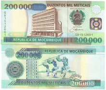 Load image into Gallery viewer, Mozambique 10x 200000 Meticais 2003 UNC
