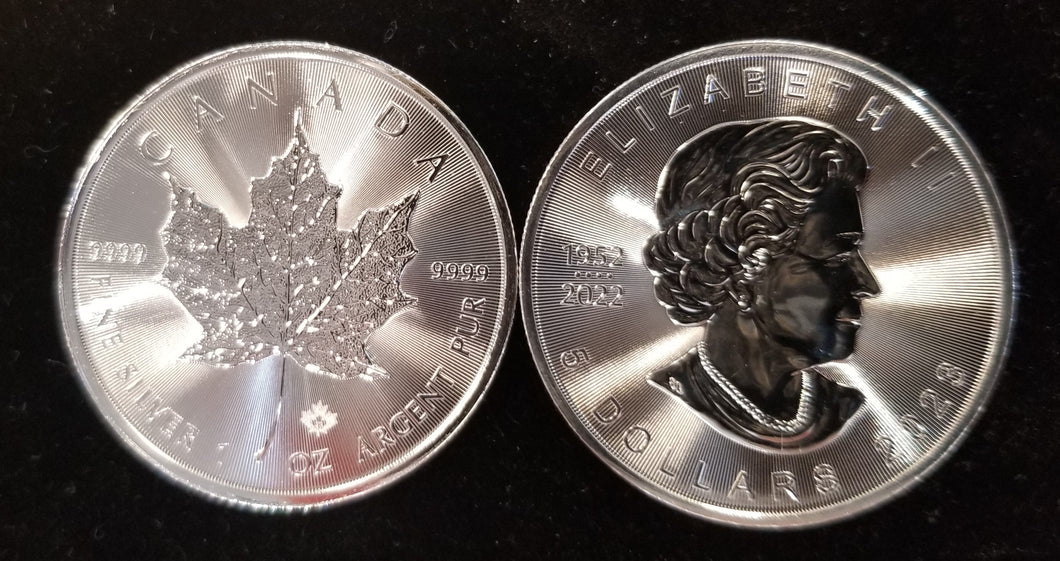 Canada 5 Dollars 2023 1 Ounce 99.99% Fine Silver MAPLE LEAF Queen Elizabeth 1952-2022