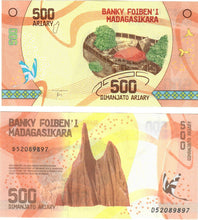 Load image into Gallery viewer, SET Madagascar 100, 200, 500, 1000 &amp; 2000 Ariary 2017 UNC
